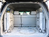 サードシートは左右に跳ね上げ式となります！取り外せば1ナンバー登録も可能です♪