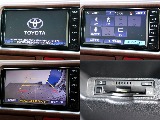 トヨタ純正ナビを搭載。バックカメラがついているので駐車が苦手な方も安心です。